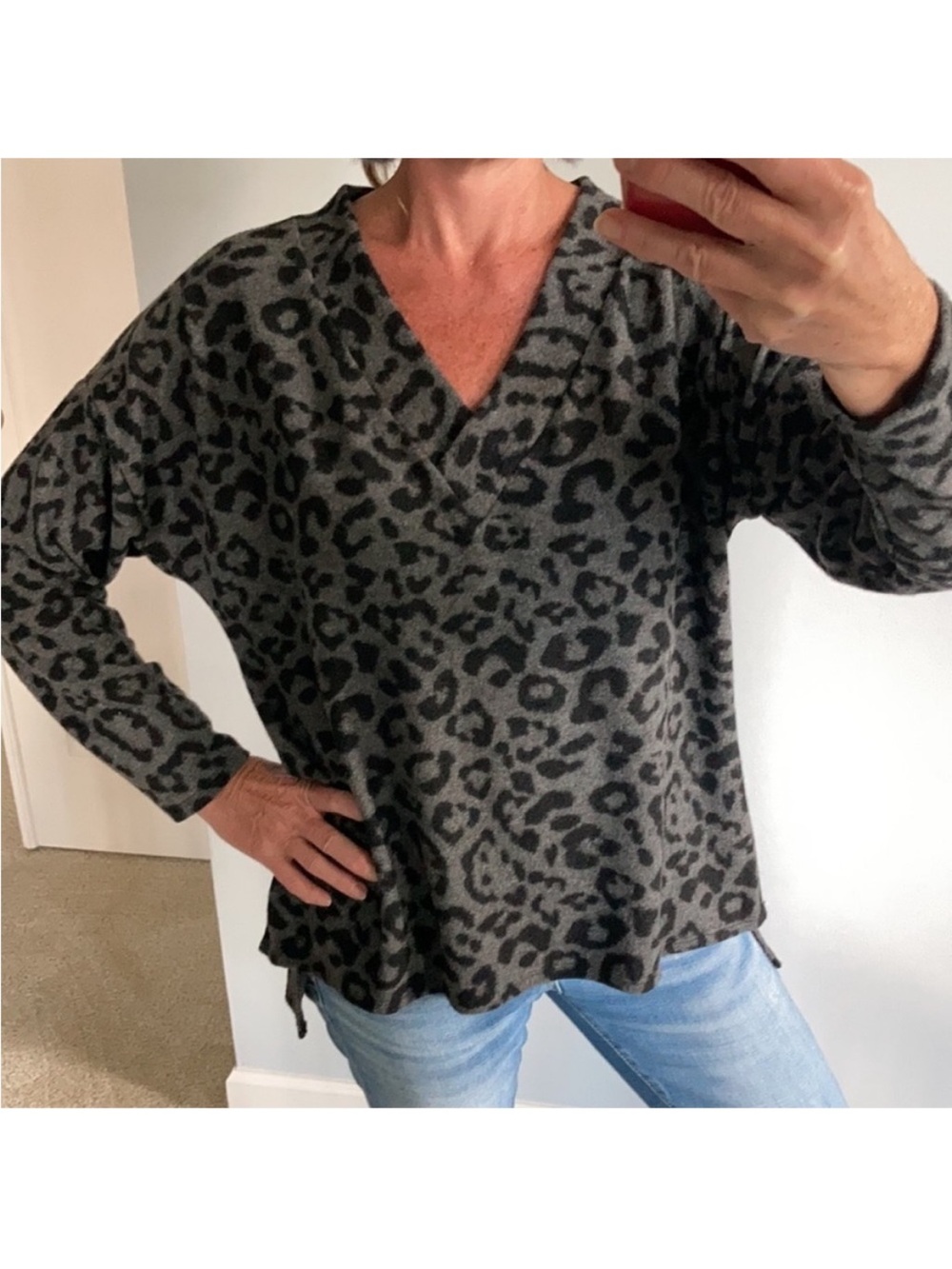 Long Sleeve Animal Print Tunic Top - Picture 7 of 7